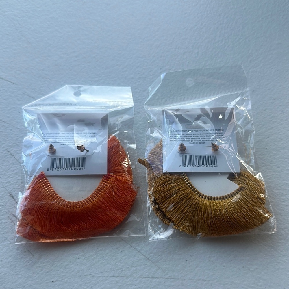 NEW Orange and Gold Tassel Earrings - Picture 2 of 3